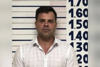 ex-diretor-da-prf-silvinei-vasques-e-preso-no-paraguai-durante-tentativa-de-fuga-silvinei-comandou-bloqueio-a-eleitores-de-lula-em-2022-foto-reproducao-tvt-news