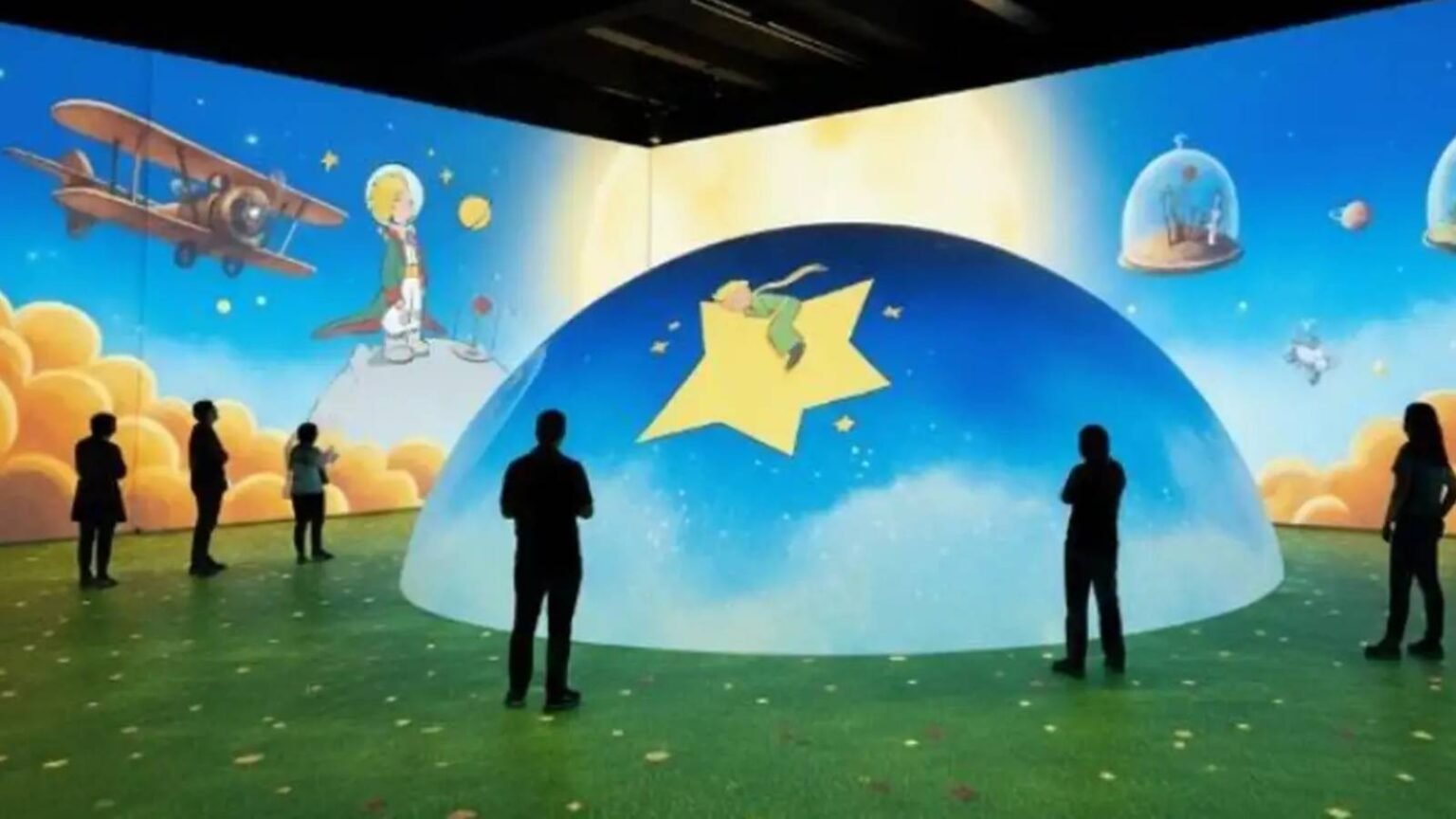 Exposição mostra aspectos pouco conhecidos da obra O Pequeno Príncipe 1 exposicao-mostra-aspectos-pouco-conhecidos-da-obra-o-pequeno-principe-o-essencial-da-vida-nao-e-aquilo-que-voce-compra-diz-curadora-foto-divulgacao-mis-tvt-news