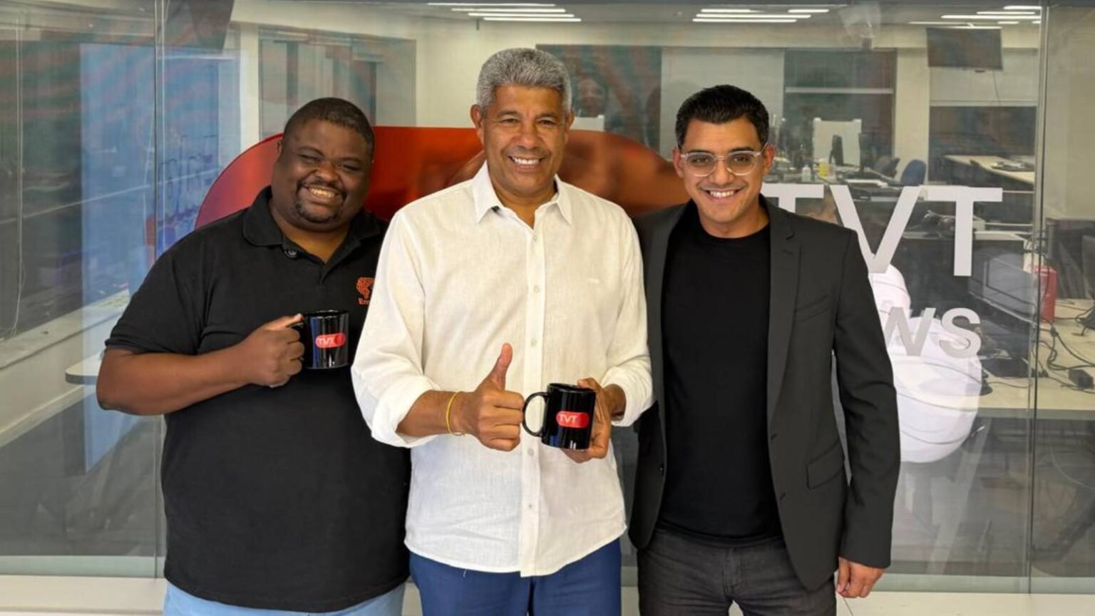 Governador da Bahia grava na TVT o ultimo Fala Jero.jpg