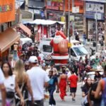 Novo salário mínimo será de R$ 1.621 em 2026 2 novo-salario-minimo-sera-de-r-1-621-em-2026-cerca-de-62-milhoes-de-brasileiros-recebem-o-minimo-foto-rovena-rosa-agencia-brasil-tvt-news