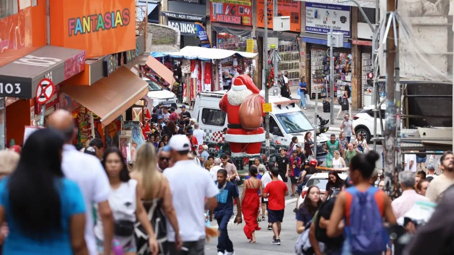 novo-salario-minimo-sera-de-r-1-621-em-2026-cerca-de-62-milhoes-de-brasileiros-recebem-o-minimo-foto-rovena-rosa-agencia-brasil-tvt-news