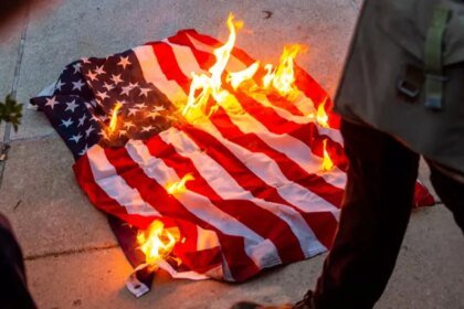 O eclipse da ciencia americana.jpg