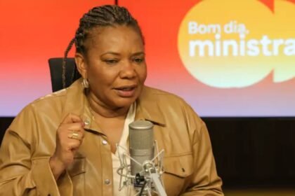 “Para cada R$ 1 investido na Lei Rouanet, voltam R$ 7”, diz ministra 14 Para cada R 1 investido na Lei Rouanet voltam R.jpg