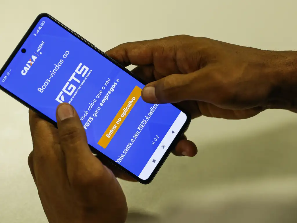 O pagamento da Receita será feito na conta ou na chave Pix do tipo CPF informada na declaração do Imposto de Renda Foto: Joédson Alves/Agência Brasil