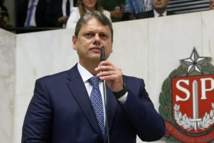 Tarcisio se reune com lider da Enel e pressiona por.jpg