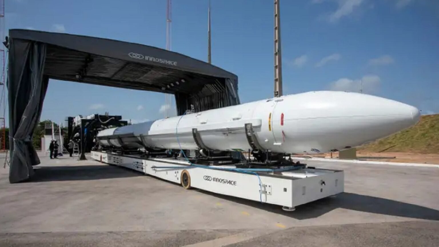 Veja ao vivo lancamento de foguete em Alcantara no Maranhao.jpg