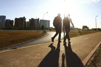 verao-comeca-domingo-e-eleva-temperaturas-em-todo-o-pais-sao-esperadas-chuvas-acima-da-media-nas-regioes-norte-centro-oeste-e-sul-foto-marcelo-camargo-agencia-brasil-tvt-news