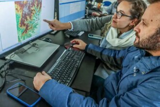 ciclone gera alerta vermelho de chuva e ventos superiores a.jpg