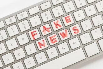 7-de-abril-dia-dos-jornalistas-vencer-a-disputa-pela-atencao-da-sociedade-contra-a-desinformacao-tem-sido-um-dos-maiores-desafios-da-categoria-foto-freepik