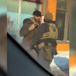 agentes-anti-imigracao-matam-enfermeiro-nos-eua-alex-pretti-segurava-apenas-um-celular-quando-foi-morto-foto-dangjessie-instagram-tvt-news