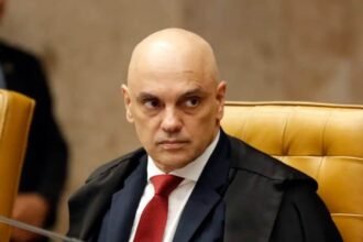 Aliados de Bolsonaro criticam Moraes apos decisao que anula sindicancia.jpg