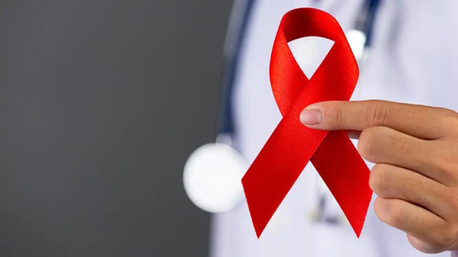 Anvisa aprova fármaco com injeção para prevenção do HIV 1 anvisa-aprova-injecao-semestral-prevencao-do-hiv-a-eficacia-do-farmaco-contra-o-hiv-e-proxima-de-100%-foto-ms-divulgacao-tvt-news