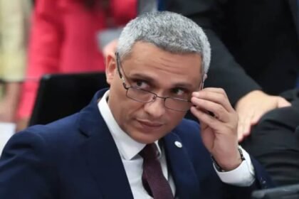 Deputado Gustavo Gayer afirma ter 145 assinaturas para prisão domiciliar a Bolsonaro 8 Deputado Gustavo Gayer afirma ter 145 assinaturas para prisao domiciliar.jpg