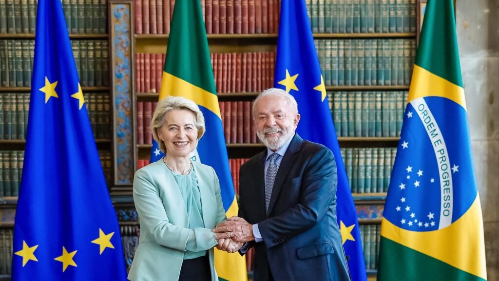 Lula celebra multilateralismo e Von der Leyen, a abertura 1 acordo-mercosul-ue-lula-celebra-o-multilateralismo-e-von-der-leyen-a-abertura-tvt-news