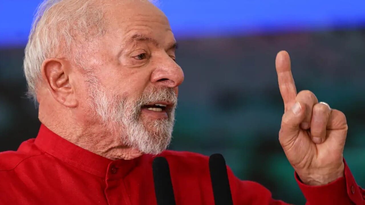 Lula lidera rejeicao nacional e e o candidato em quem.jpg