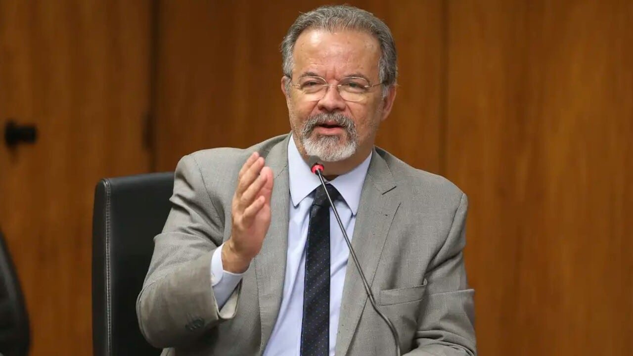 Morre aos 73 anos Raul Jungmann ex ministro da Seguranca Publica.jpg