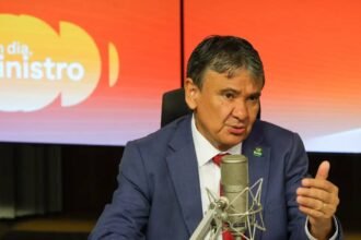 PF investiga origem de fake news sobre programas sociais.jpg