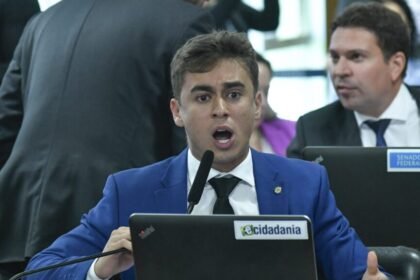 PT vai a PF contra Nikolas por incentivar intervencao dos.jpg