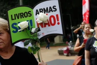 professores-repudiam-invasao-da-sede-do-apeoesp-tvt-news