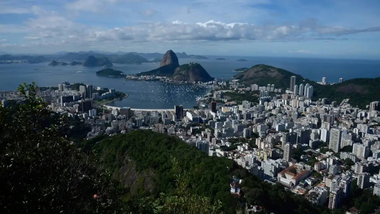 Relatório da ONU mostra aumento do turismo internacional no Brasil 1 relatorio-da-onu-mostra-aumento-do-turismo-internacional-no-brasil-brasil-registrou-o-recorde-na-chegada-de-turistas-estrangeiros-com-9-3-milhoes-de-visitantes-foto-tomaz-silva-agencia-brasil-tvt-news