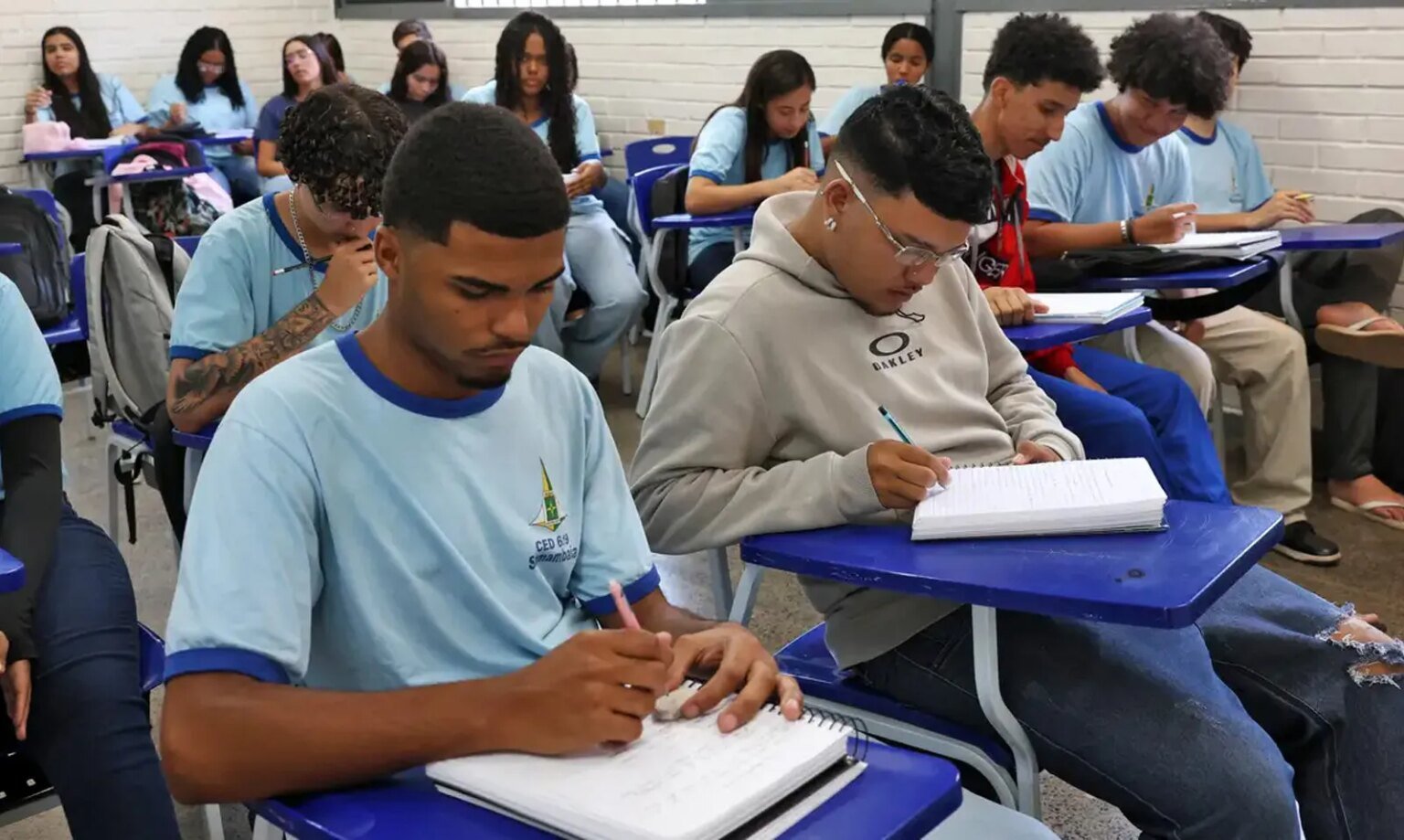 qual a diferença? E como escolher o curso de ensino superior? 1 qual a diferenca E como escolher o curso de ensino.jpg