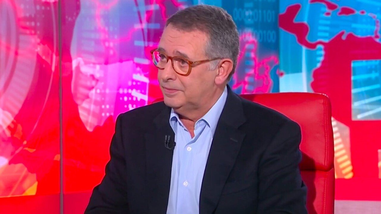 Antonio Jose Seguro e eleito presidente de Portugal e marca.jpg