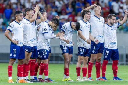 Bahia e Vitoria iniciam disputa por vaga na final do.jpg