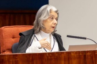 Carmen Lucia vota e STF tem maioria para condenar mandantes.jpg