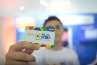 ministerio-da-educacao-(mec)-vai-depositar-ainda-em-fevereiro-a-primeira-parcela-do-programa-pe-de-meia-aos-quase-4-milhoes-de-estudantes-do-ensino-medio-publico-que-concluiram-o-ano-letivo-de-2024-foto-mec-divulgacao-tvt-news