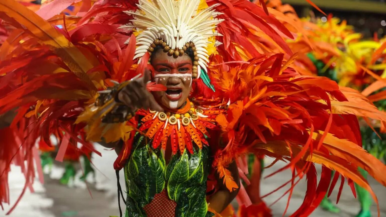 desfiles-do-grupo-especial-do-carnaval-2026-no-rio-confira-os-horarios-desfiles-combinam-expressao-popular-e-critica-social-foto-tomaz-silva-agencia-brasil-tvt-news