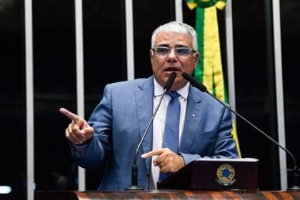 Eduardo Girao pressiona Alcolumbre e manda duro recado Espero que.jpg