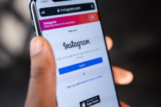 Instagram alertará pais quando adolescentes pesquisarem sobre suicídio 9 instagram-alertara-pais-quando-adolescentes-pesquisarem-sobre-suicidio-companhia-afirma-que-o-objetivo-e-combinar-restricao-de-conteudo-sensivel-com-orientacao-foto-solenfeyissa-pixabay-tvt-news