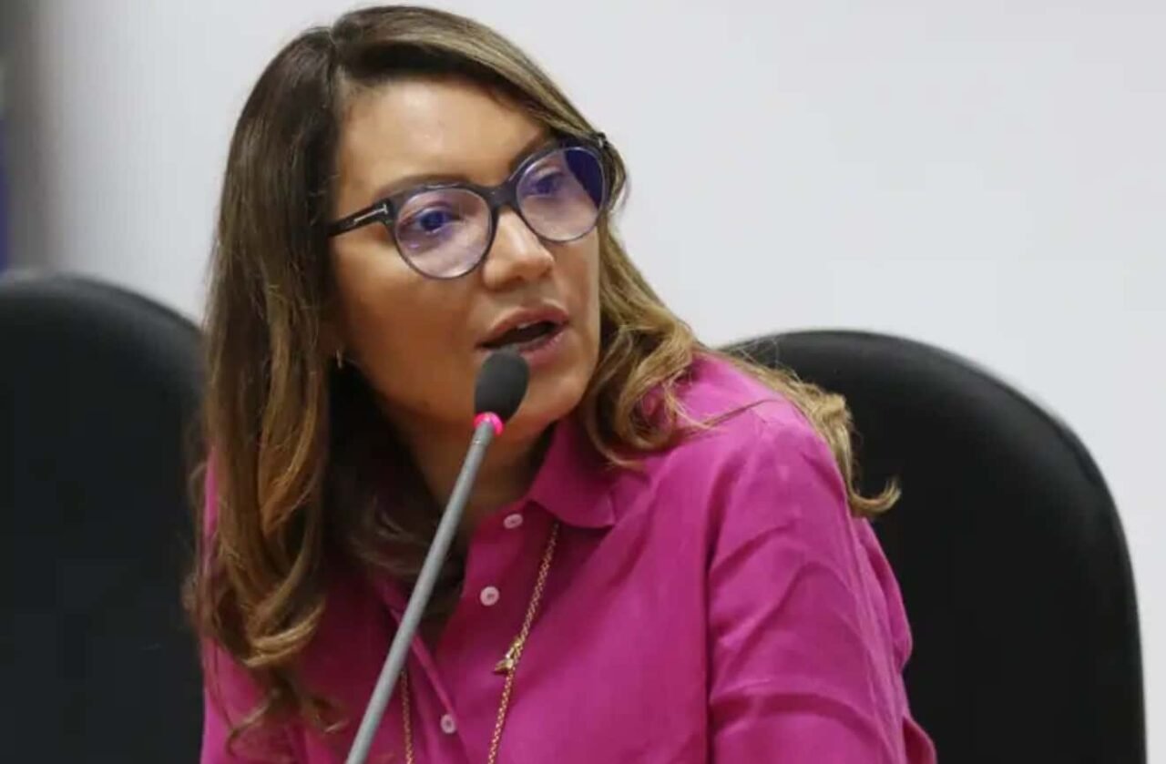 Jornal revela discussao entre Janja e filha de Lula durante.jpg