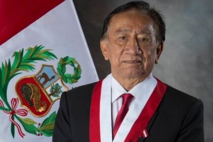 Jose Maria Balcazar e eleito presidente interino apos decisao do.jpg