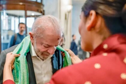 Lula chega à Índia e primeiro compromisso é cúpula sobre IA 2 lula-chega-a-india-e-primeiro-compromisso-e-cupula-sobre-ia-esta-e-a-segunda-viagem-de-lula-a-india-no-atual-mandato-foto-ricardo-stuckert-pr-tvt-news