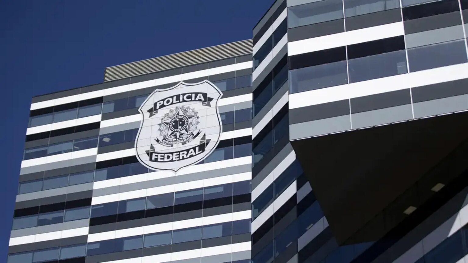 PF apura vazamento de dados da Receita de ministros do.jpg