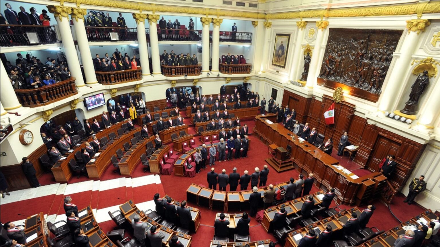 Peru derruba mais um presidente em espiral de quedas no poder 1 Congresso do Peru destituiu ontem (17) o presidente José Jerí, apenas quatro meses após ele ter assumido o comando do Executivo interinamente. Foto: Wikicommons