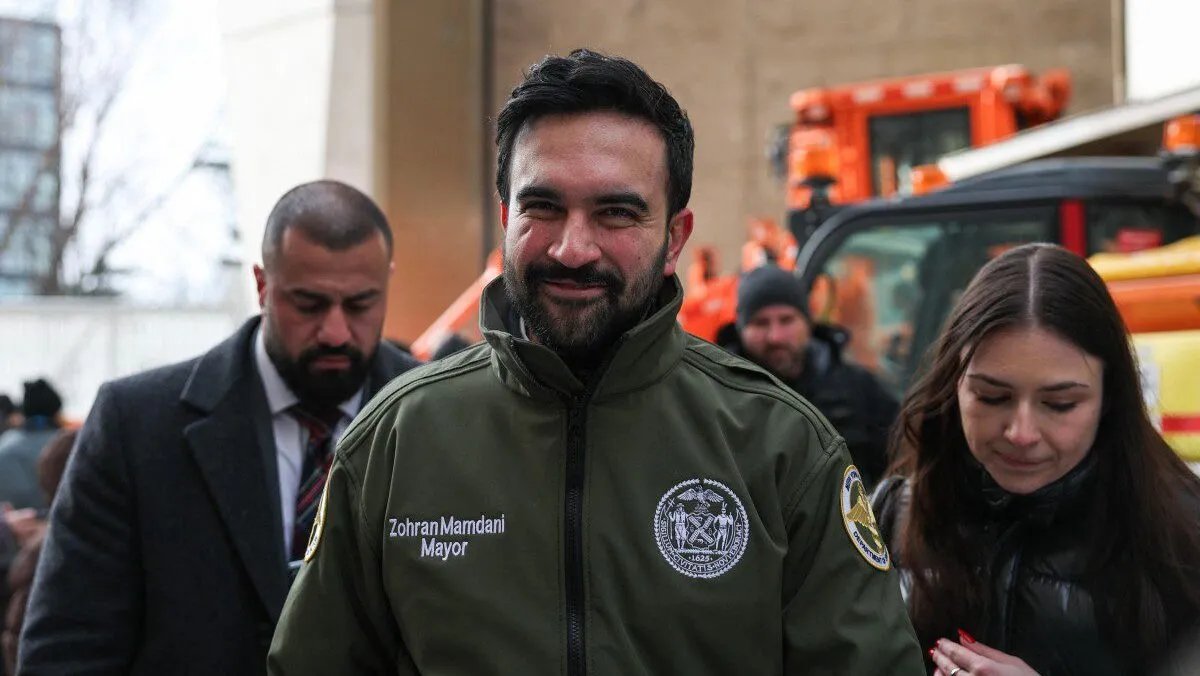 Prefeito de Nova York assina ordem que impede ICE de.jpg