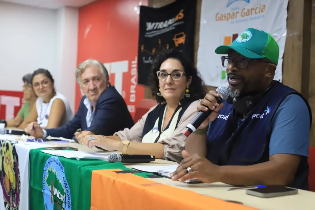 Seis em cada 10 trabalhadores vivem na informalidade liderancas globais.jpg