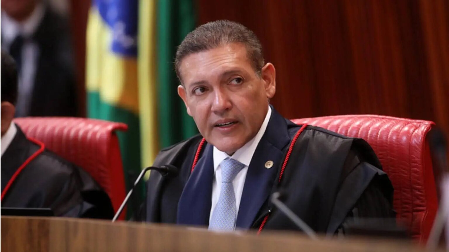 TSE inicia julgamento para definir regras das eleições 2026 1 tse-inicia-julgamento-para-definir-regras-das-eleicoes-2026-vice-do-tse-nunes-marques-e-o-relator-foto-alejandro-zambrana-tse-tvt-news