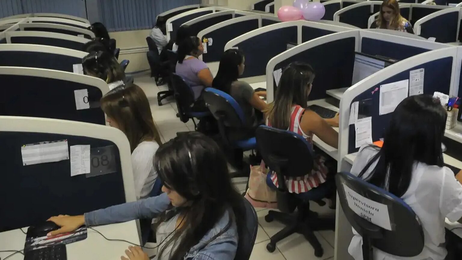 estudo aponta que reducao da jornada pode gerar 45 milhoes.jpg