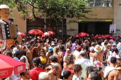 folia comeca nesta sexta 6.jpg