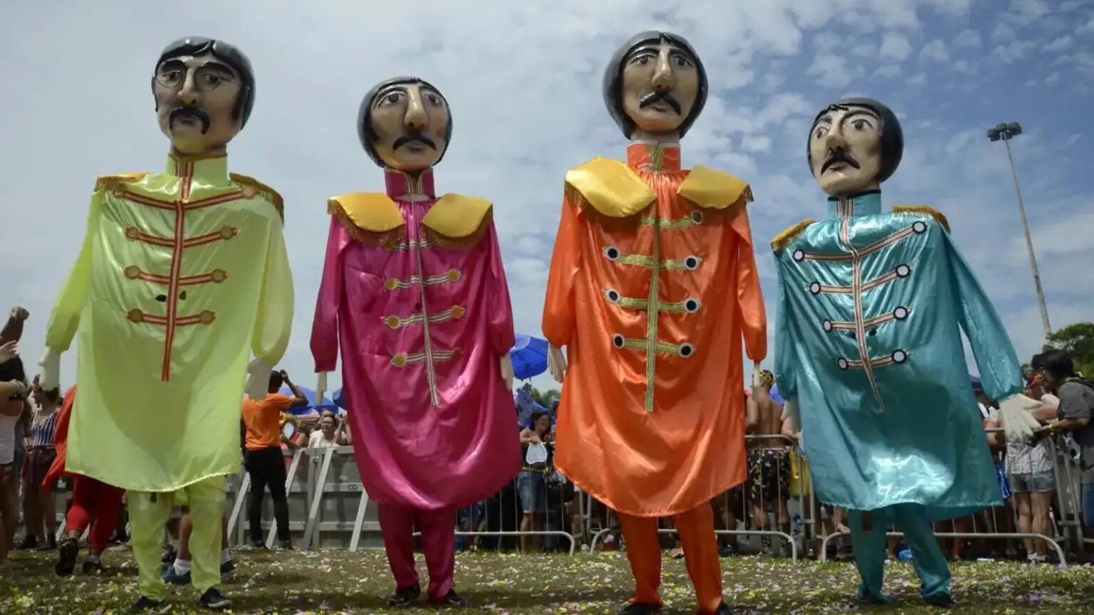 veja programação dos blocos de rua no Rio nesta segunda 1 veja programacao dos blocos de rua no Rio nesta segunda.jpg