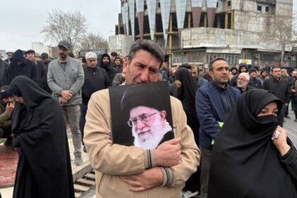 assassinato-de-lider-ira-nao-vai-provocar-colapso-do-regime-ira-tem-uma-estrutura-de-poder-bem-estabelecida-que-nao-se-limita-ao-lider-supremo-foto-rs-via-fotos-publicas-tvt-news