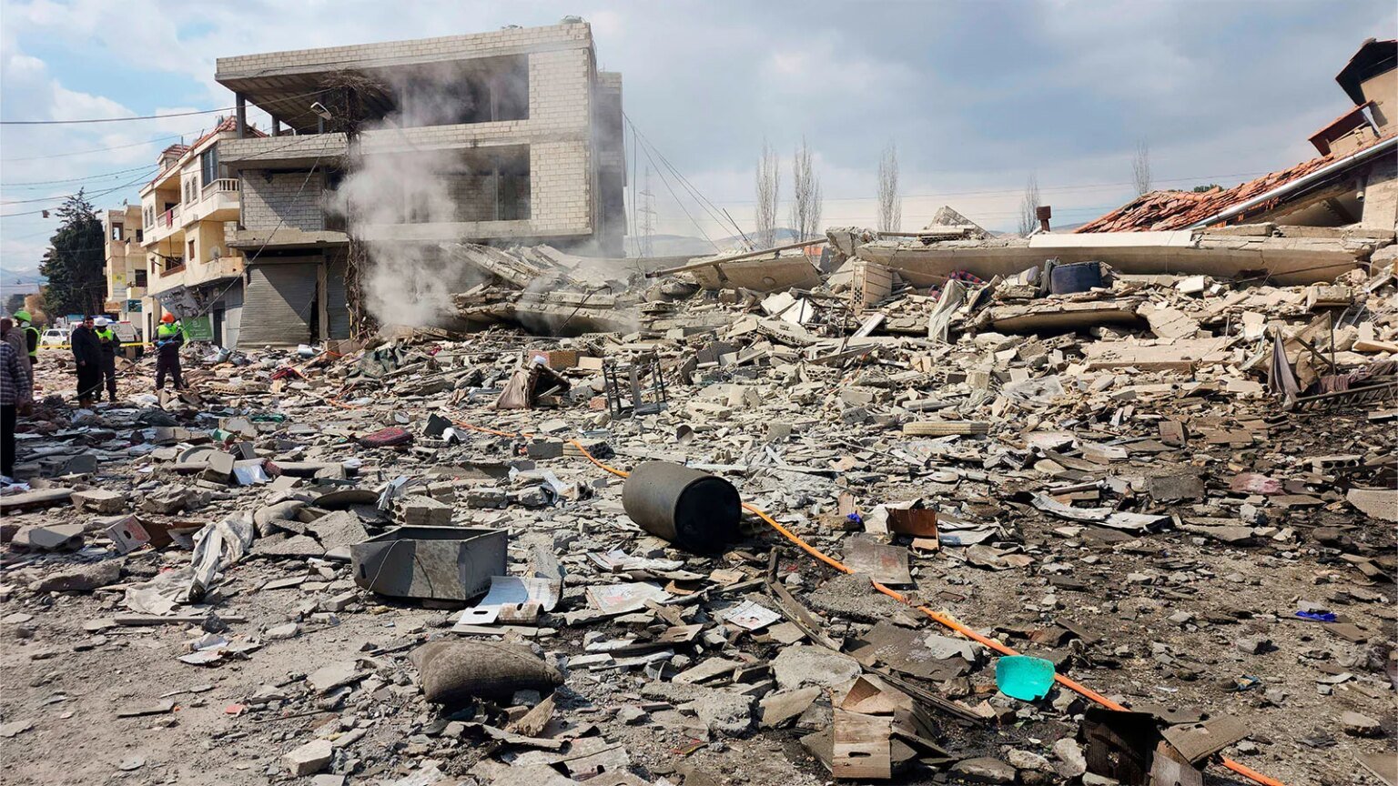 Guerra no Oriente Médio se estende com ataque de Israel ao Líbano 1 Guerra-no-Oriente-Medio-se-estende-com-ataque-de-Israel-ao-Libano-afp-tvt-news