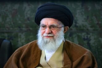 Mídia iraniana afirma que esposa de Khamenei morreu após ofensiva militar de EUA e Israel 5 Midia iraniana afirma que esposa de Khamenei morreu apos ofensiva.jpg