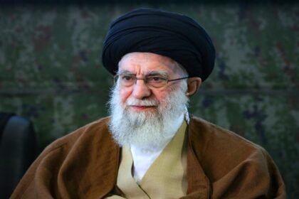 Midia iraniana afirma que esposa de Khamenei morreu apos ofensiva.jpg