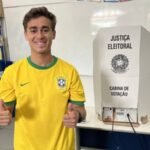 Nikolas e pastor da Lagoinha usaram jato de Vorcaro pra pedir votos para Bolsonaro, afirma colunista 3 nikolas-e-pastor-da-lagoinha-usaram-jato-de-vorcaro-pra-pedir-votos-para-bolsonaro-afirma-colunista-caravana-de-nikolas-em-jato-de-vorcaro-combinava-pregacoes-religiosas-com-defesa-de-bolsonaro-foto-reproducao-twitter-tvt-news