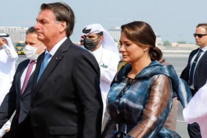 O recado de Bolsonaro sobre Michelle na política em nova carta divulgada 6 O recado de Bolsonaro sobre Michelle na politica em nova.jpg